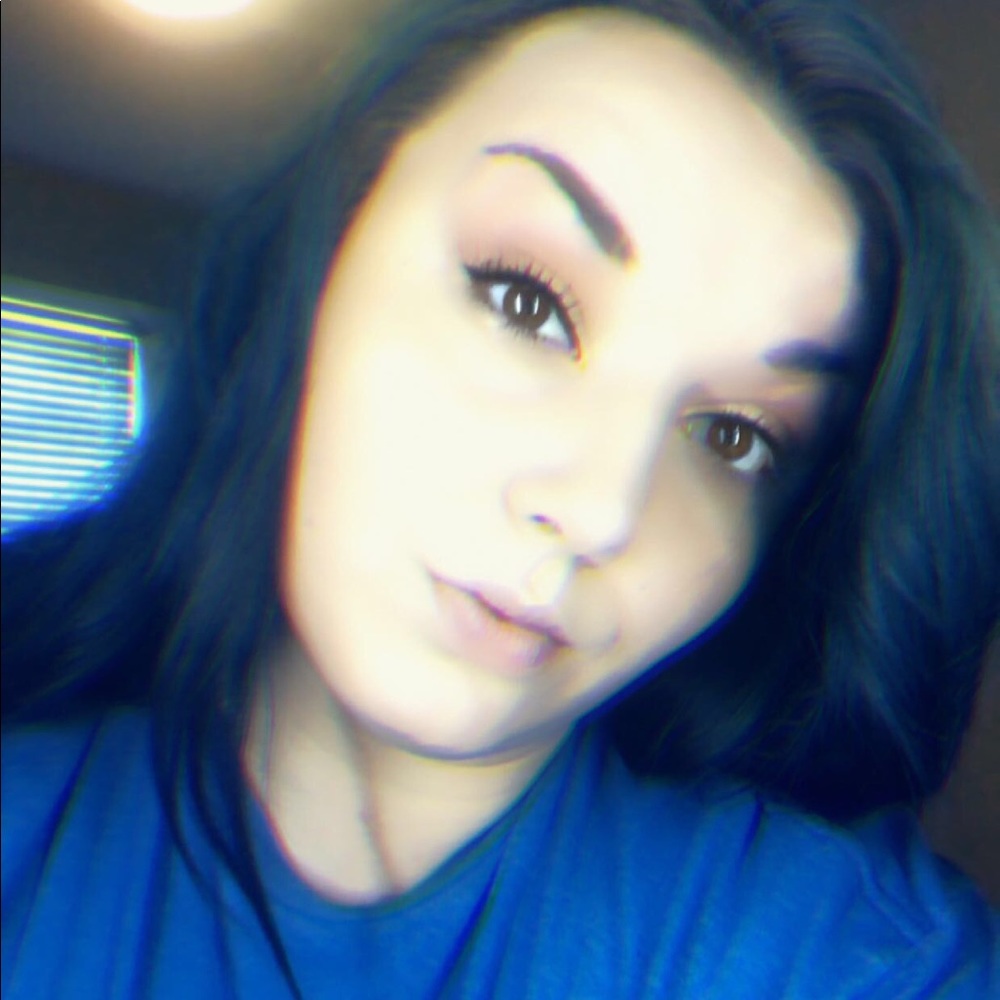 Meet your Posher, Megan